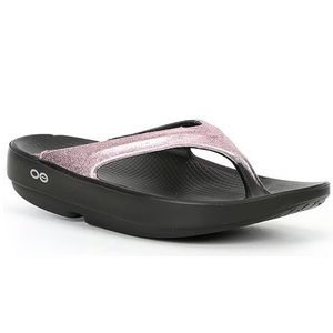 Women's Pink Metallic Thong Sandal - Comfort Footbed